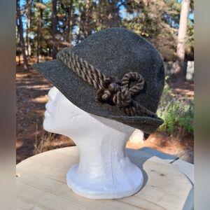 Vintage Risa Swiss Made Dark Olive Green Short Brim Fedora Wool Hat Size 7